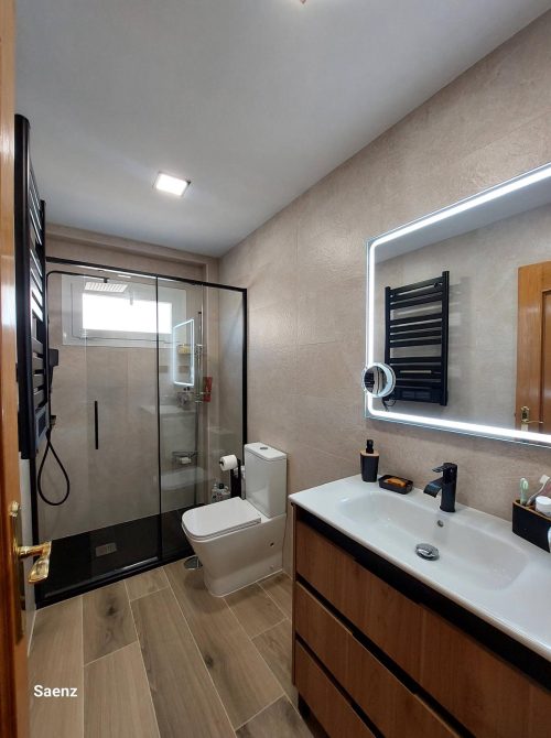 3852e6ff-65f2-4822-85e1-c0d609e72706