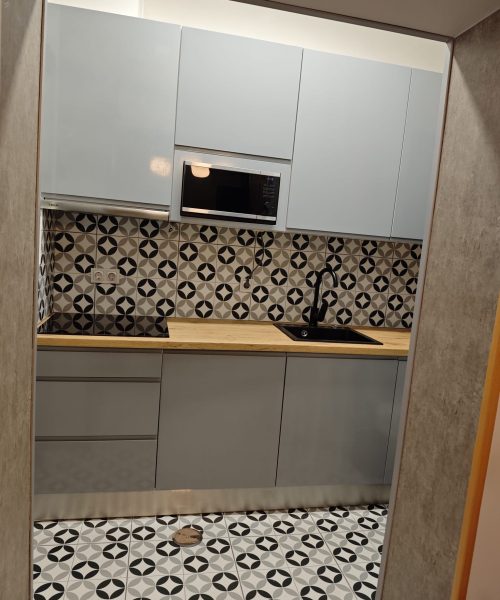 8c73981f-1e83-4afb-8c28-1b89db8520a3 (1)